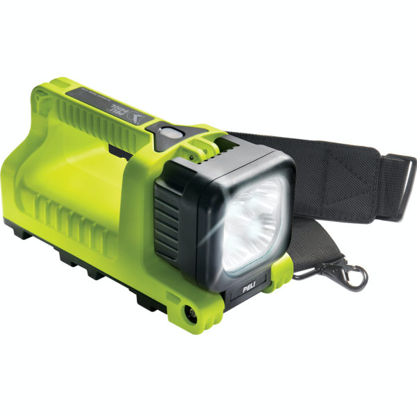 PELI™ 9410 LED LANTERN