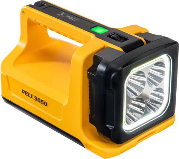 PELI™ 9050 FLASHLIGHT